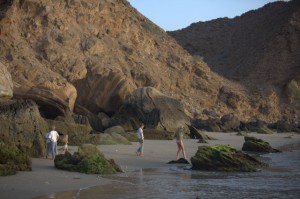 The Tribe finding caves, crabs and carpets!!